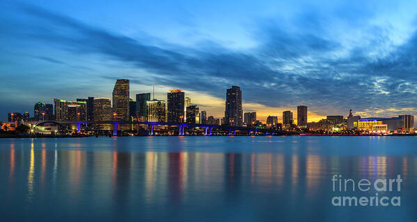 Biscayne Bay Art Print featuring the photograph Miami Sunset Skyline by Raul Rodriguez