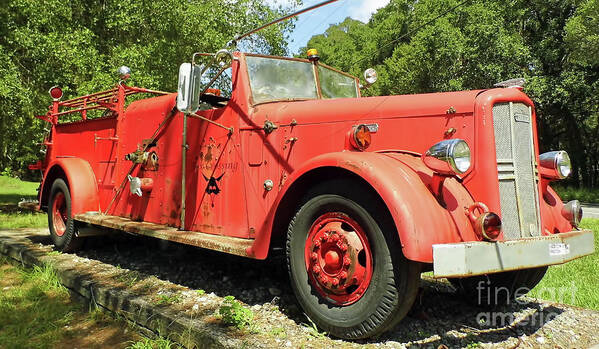 Ward Lafrance Art Print featuring the photograph Antique LaFrance Fire Engine by D Hackett