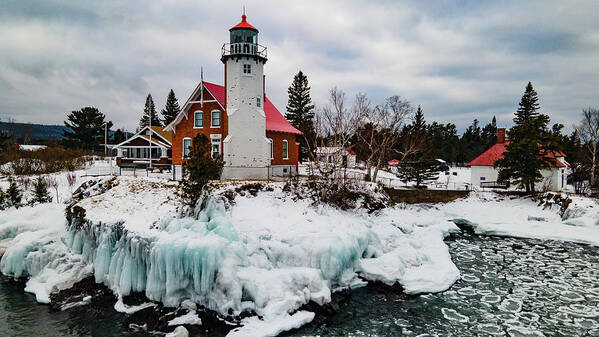 Eagle Harbor Mi Art Print featuring the photograph Winter view of Eagle Harbor Lighthouse in Eagle Harbor Michigan by Eldon McGraw