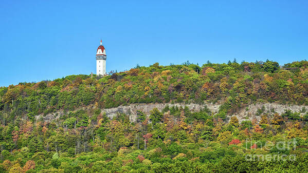 Talcott Mountain State Park Art Print featuring the photograph Heublein Tower in the Fall by Lorraine Cosgrove