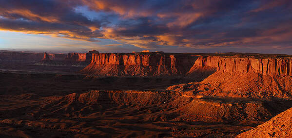  Art Print featuring the photograph Canyonlands Sunset by Verdon