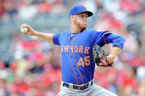 Second Inning Art Print featuring the photograph New York Mets V Washington Nationals #1 by Greg Fiume