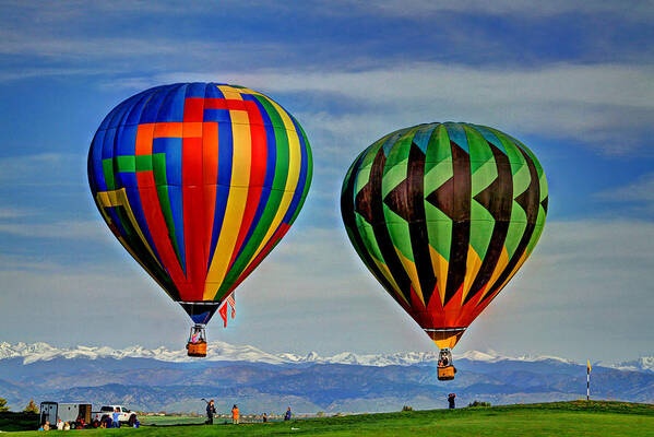  Art Print featuring the photograph 2 Balloons by Scott Mahon