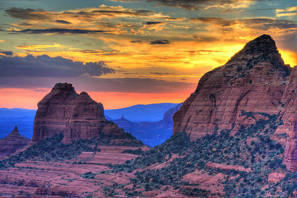 Red Rocks Art Print featuring the photograph Arizona Sunset by Alexey Stiop