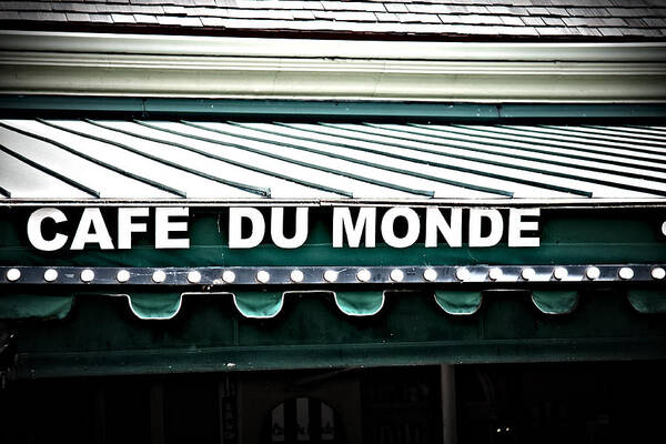 Cafe Du Monde Art Print featuring the photograph Cafe du Monde by Gregory Cox