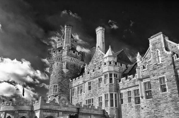 Buildings Art Print featuring the photograph Casa Loma 1258b by Guy Whiteley