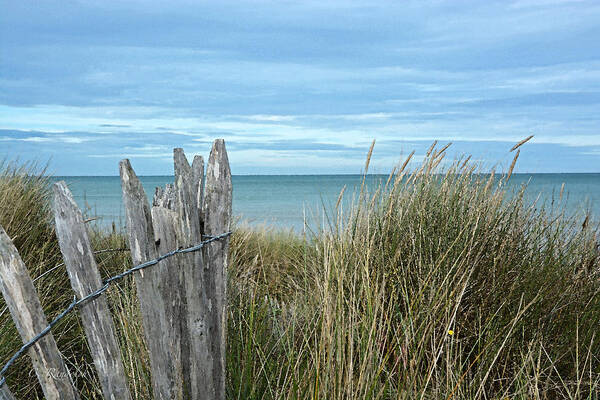 Seascape Art Print featuring the photograph Cliff Edge by Cheri Randolph