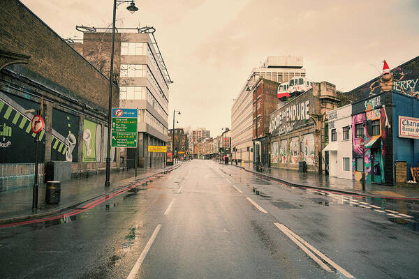 Tranquility Art Print featuring the photograph Deserted London 03 by Nick Dolding