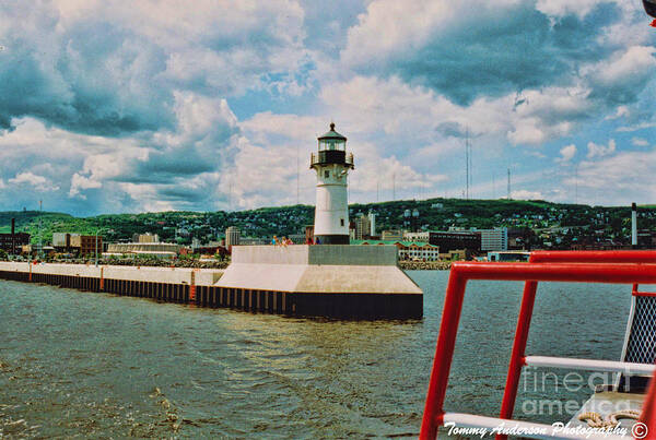 Lighthouse Duluth Art Print featuring the photograph Duluth MN Lighthouse by Tommy Anderson