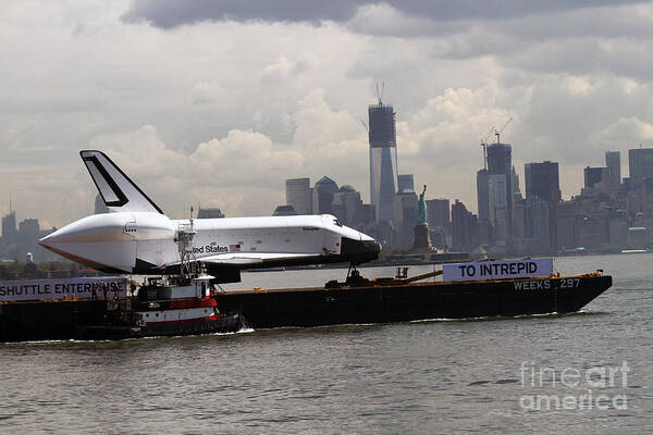 Space Shuttle Art Print featuring the photograph Enterprise to the Intrepid Air and Space Museum by Steven Spak