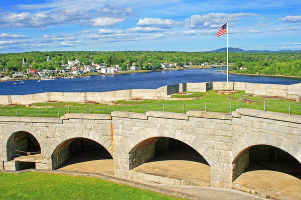 Fort Knox Art Print featuring the photograph Fort Knox in Maine by Barbara West