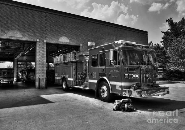 Fort Wright Fire Station Art Print featuring the photograph Fort Wright Fire Station bw by Mel Steinhauer