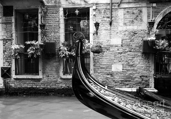 Cityscapes Art Print featuring the photograph Gondola In Venice bw by Mel Steinhauer