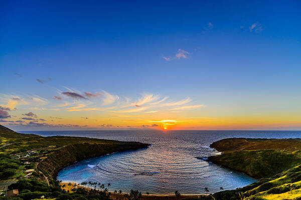 Hanauma Bay Art Print featuring the photograph Hanauma Bay Sunrise by Jason Chu