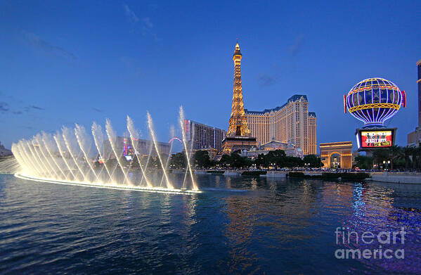 Las Vegas Art Print featuring the photograph Las Vegas Skyline by Martin Konopacki