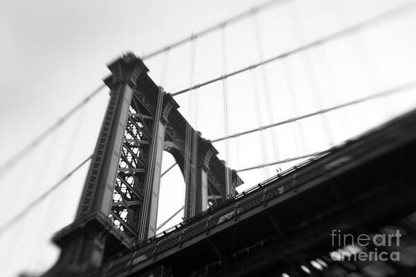 Manhattan Bridge Art Print featuring the photograph Manhattan Bridge by Tony Cordoza