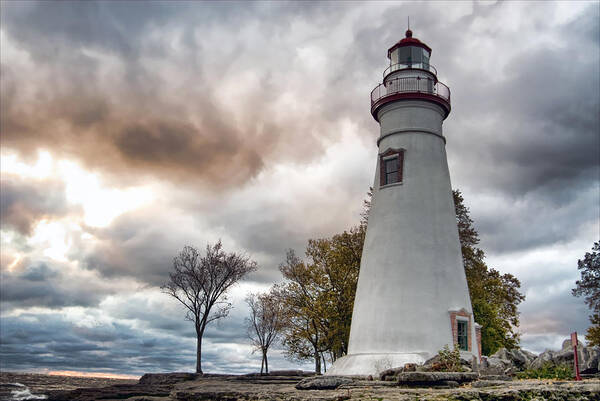 Marblehead Lighthouse Art Print featuring the photograph Marblehead Lighthouse by Mary Timman