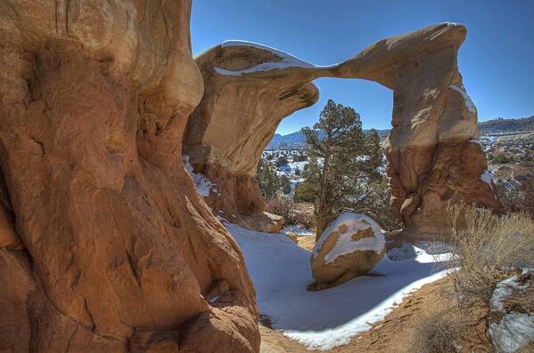 Landscape Art Print featuring the photograph Metate Arch by Darlene Bushue