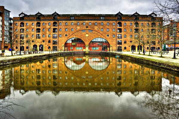 Manchester Art Print featuring the photograph Middle Warehouse by Sandra Pledger