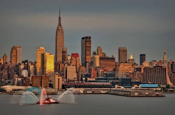 Nyc Art Print featuring the photograph New York City Sundown on the 4th by Susan Candelario