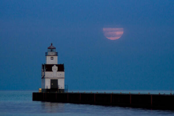 Lighthouse Art Print featuring the photograph Optimist's Moon by Bill Pevlor