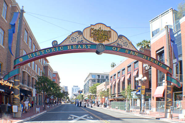 Jeremy-mckay-photographer Art Print featuring the photograph San Diego Gas Lamp In Color by Jeremy McKay