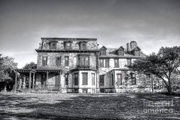Sandy Hook Mansion Art Print featuring the photograph Sandy Hook Mansion by Jim Lepard