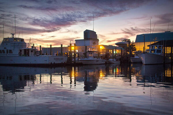 Sunset Photographs Art Print featuring the photograph Seafood Sunset by Phil Mancuso