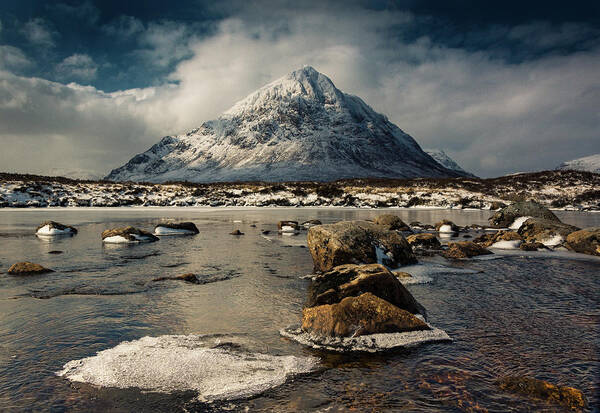 Scenics Art Print featuring the photograph Snow Covered Buachaille Etive Mor by Scott Robertson