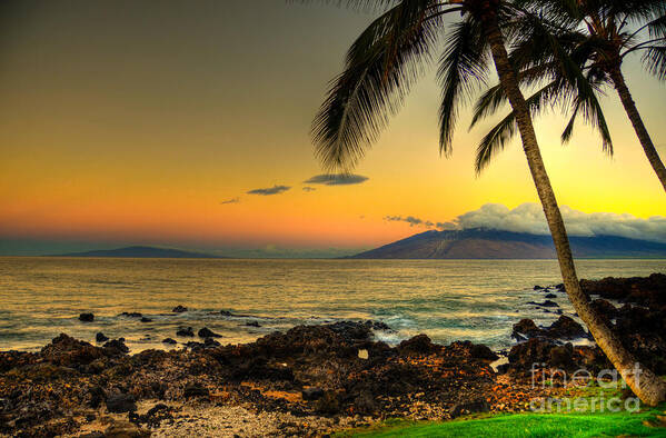 Kamaole Art Print featuring the photograph Sunrise Kamaole by Kelly Wade