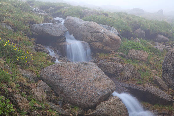 Mt. Evans Photograph Art Print featuring the photograph The Fountain by Jim Garrison