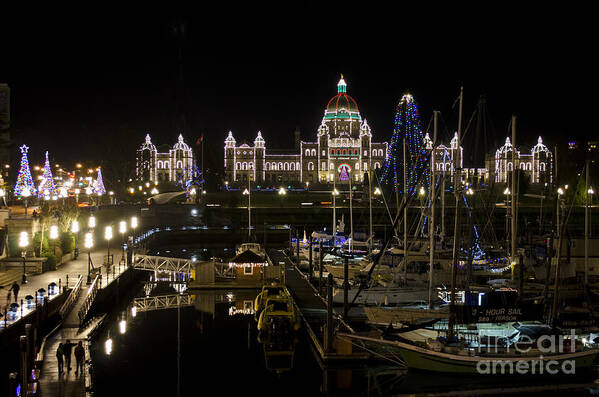 Victoria Art Print featuring the photograph Victoria Harbour at Christmas by Maria Janicki