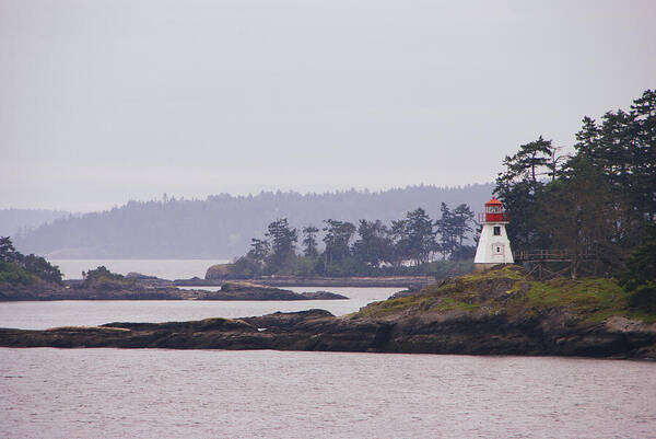 Lighthouse Art Print featuring the photograph Island Lighthouse by Marilyn Wilson