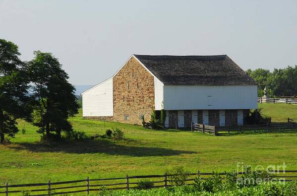 Barn Art Print featuring the photograph Brian Barn at Gettysburg by Cindy Manero