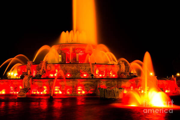 Buckingham Art Print featuring the photograph Buckingham Fountain at Night in Chicago by Paul Velgos