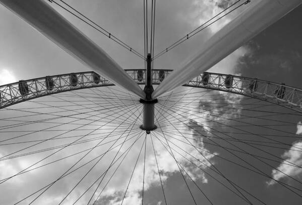 London Eye Art Print featuring the photograph Eye Symmetry by Maj Seda