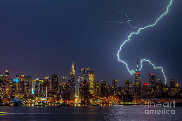 Clarence Holmes Art Print featuring the photograph Lightning Over New York City VII by Clarence Holmes