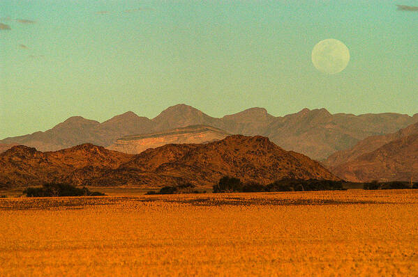 Africa Art Print featuring the photograph Moonrise moment by Alistair Lyne