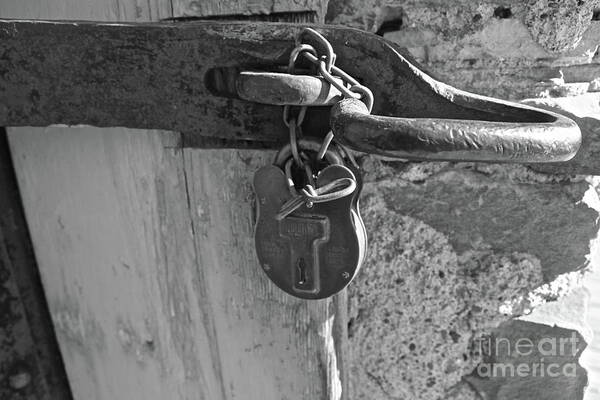 Iron Padlock Art Print featuring the photograph original iron padlock Fort Bufort #2 by Elisabeth Derichs