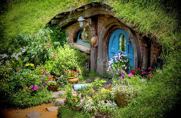 Hobbits Art Print featuring the photograph A Pretty Hobbit Hole by Kathryn McBride