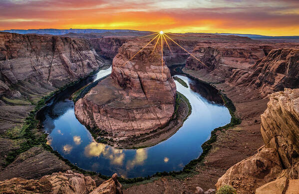 Horseshoe Bend Art Print featuring the photograph Bending Sunset by Darlene Smith