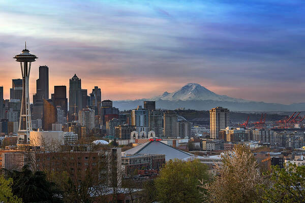 Seattle Art Print featuring the photograph Breaking Dawn in Seattle by David Gn
