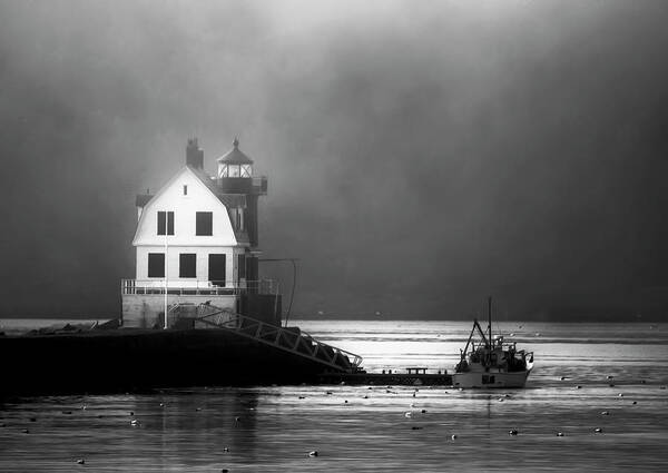 Breakwater Lighthouse Art Print featuring the photograph Breakwater Trance by Jeff Cooper