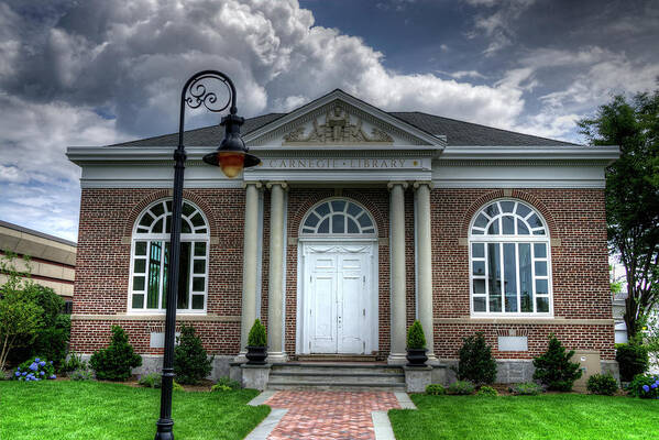 Patchogue Ny Art Print featuring the photograph Carnegie Library by Steve Gravano