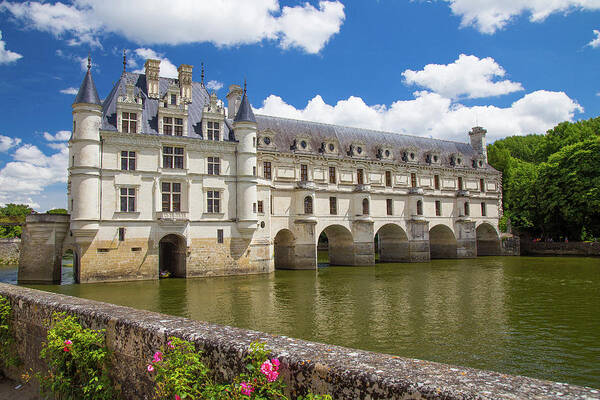 Chateau De Chenonceau Art Print featuring the photograph Chateau de Chenonceau in France by Lowell Monke
