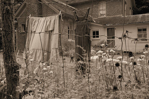 Chellberg Farm Art Print featuring the photograph Chellberg Laundry by Scott Kingery