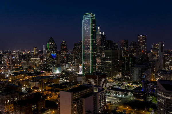 Dallas Art Print featuring the photograph Dallas Skyline Evening glow by Andy Myatt