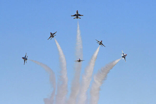 F-16 Art Print featuring the photograph Delta Burst by Shoal Hollingsworth