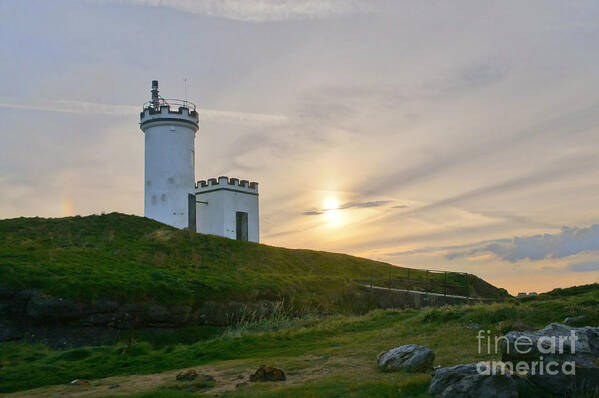 Elie Lighthouse Art Print featuring the photograph Elie Lighthouse. Late Afternoon. by Elena Perelman