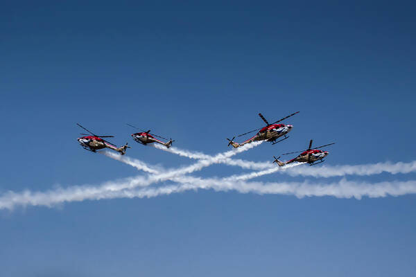 Helicopters Art Print featuring the photograph Geometric Sky by Ramabhadran Thirupattur